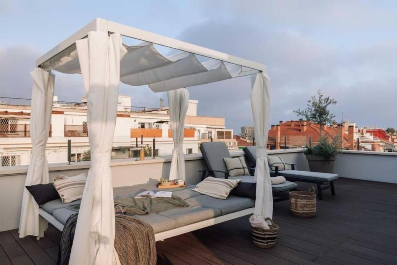 Appartement Baka - 2 Bedroom With Terrace In Sant Gervasi *